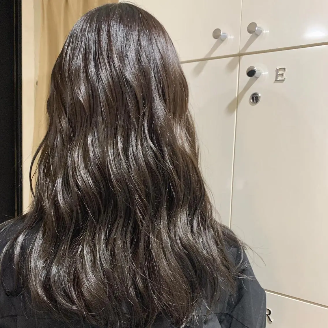 ロング カラー 似合わせカット 小林愛奈のヘアスタイル