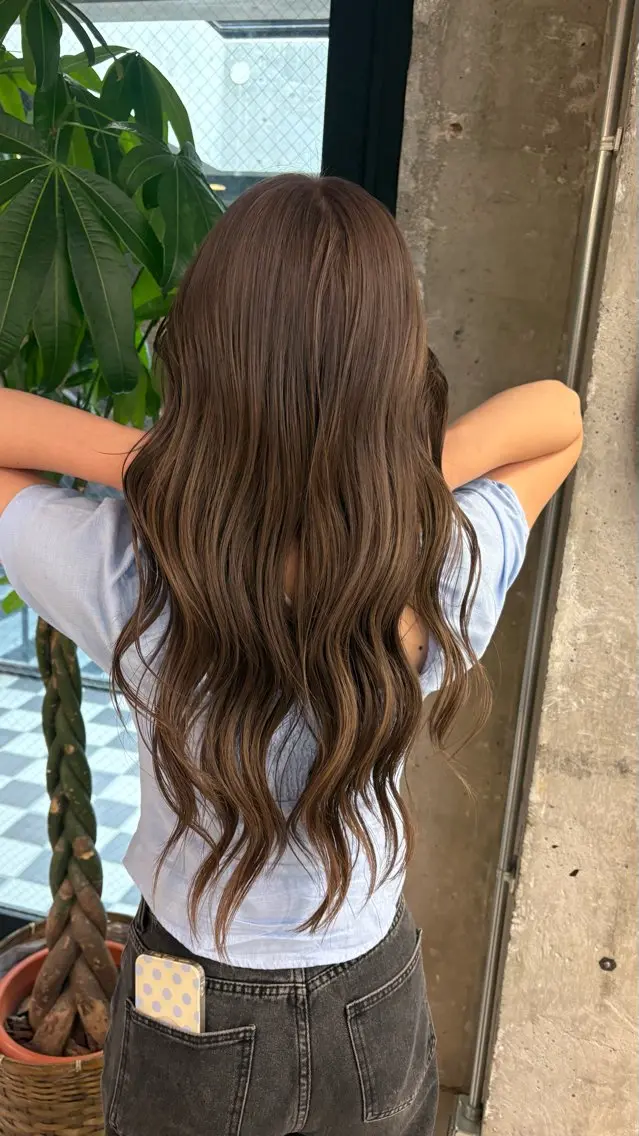 ロング カラー ヘアカラー KAEDE🌺Wカ ラー/ホワイトカラーのヘアスタイル