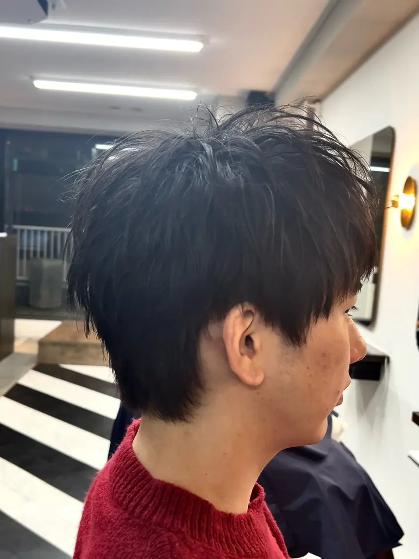 ショート カラー パーマ ヘアアレンジ メンズ 伊藤 陸のヘアスタイル