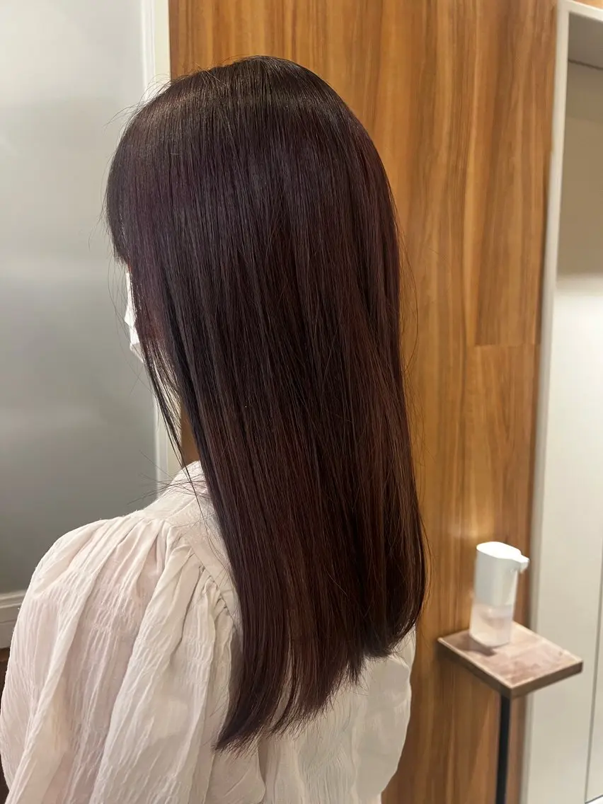 カラー コバヤシ ユメのヘアスタイル