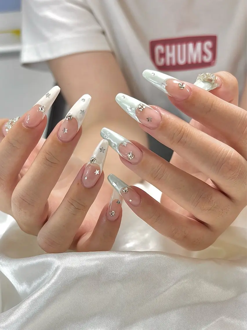 ネイル ハンドネイル フットネイル Nailsalon Fave/Rinaのネイルデザイン