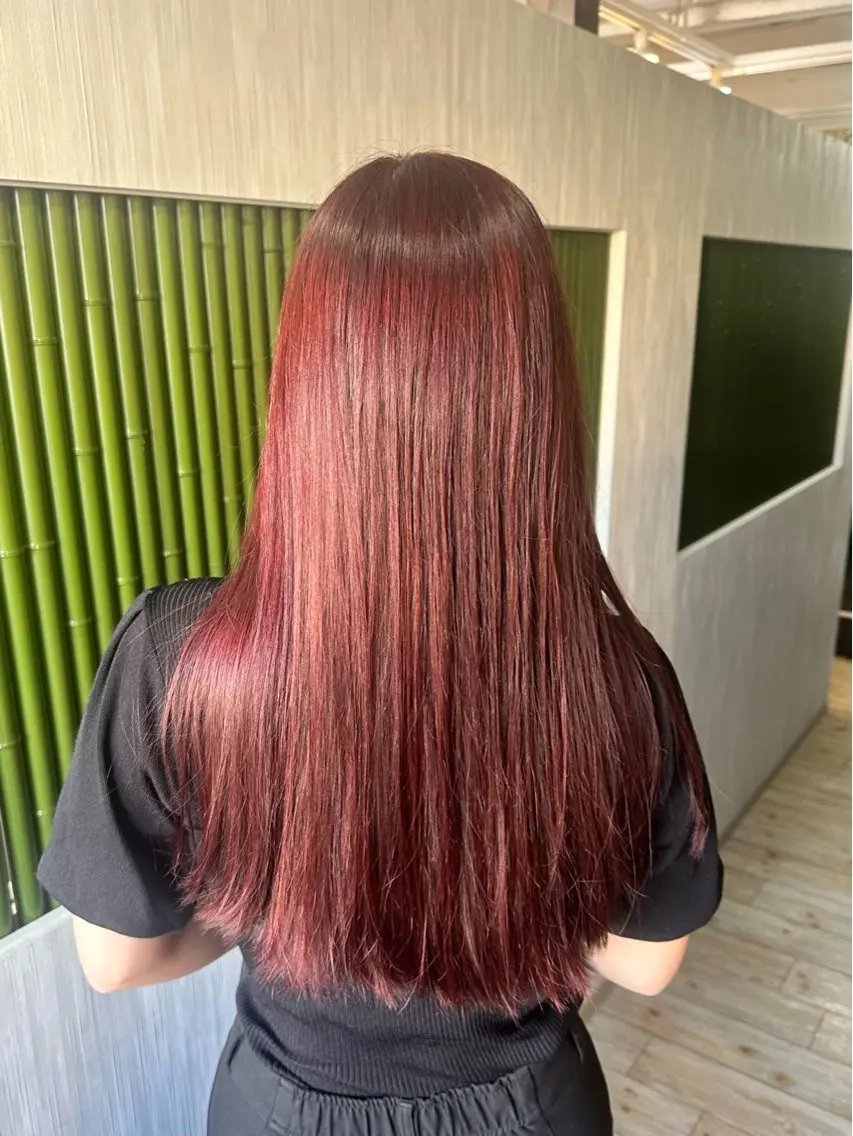 ロング カラー 矢内 結菜のヘアスタイル