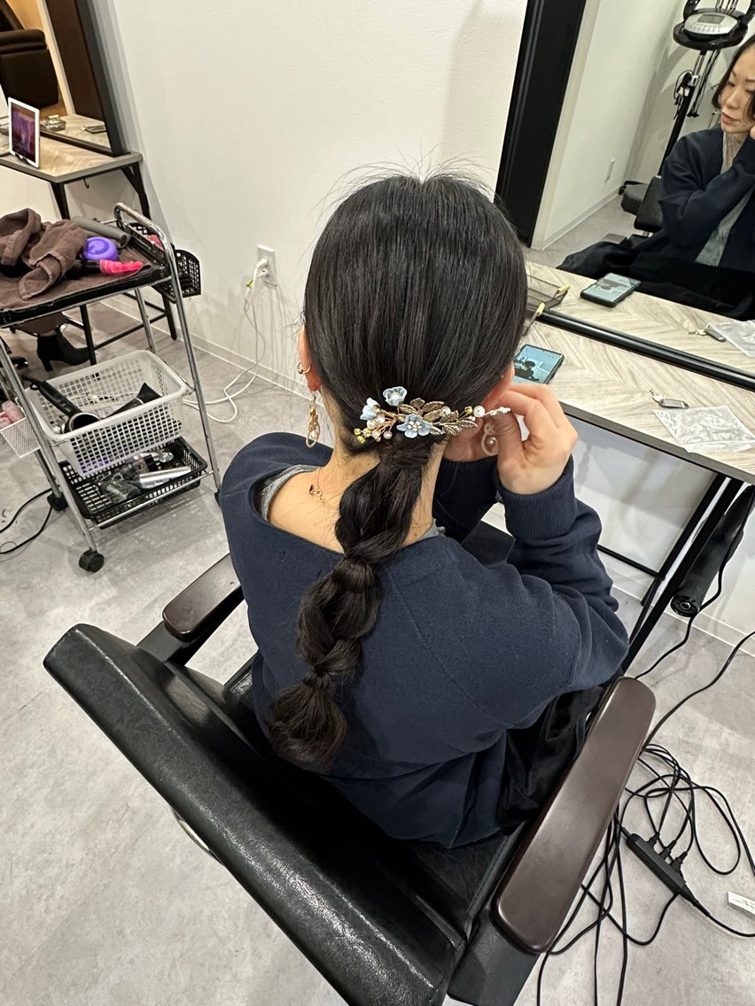 ロング ヘアアレンジ ヘアセット 🌈髪質改善🌈 過去の1艶サラ体験✨のヘアスタイル