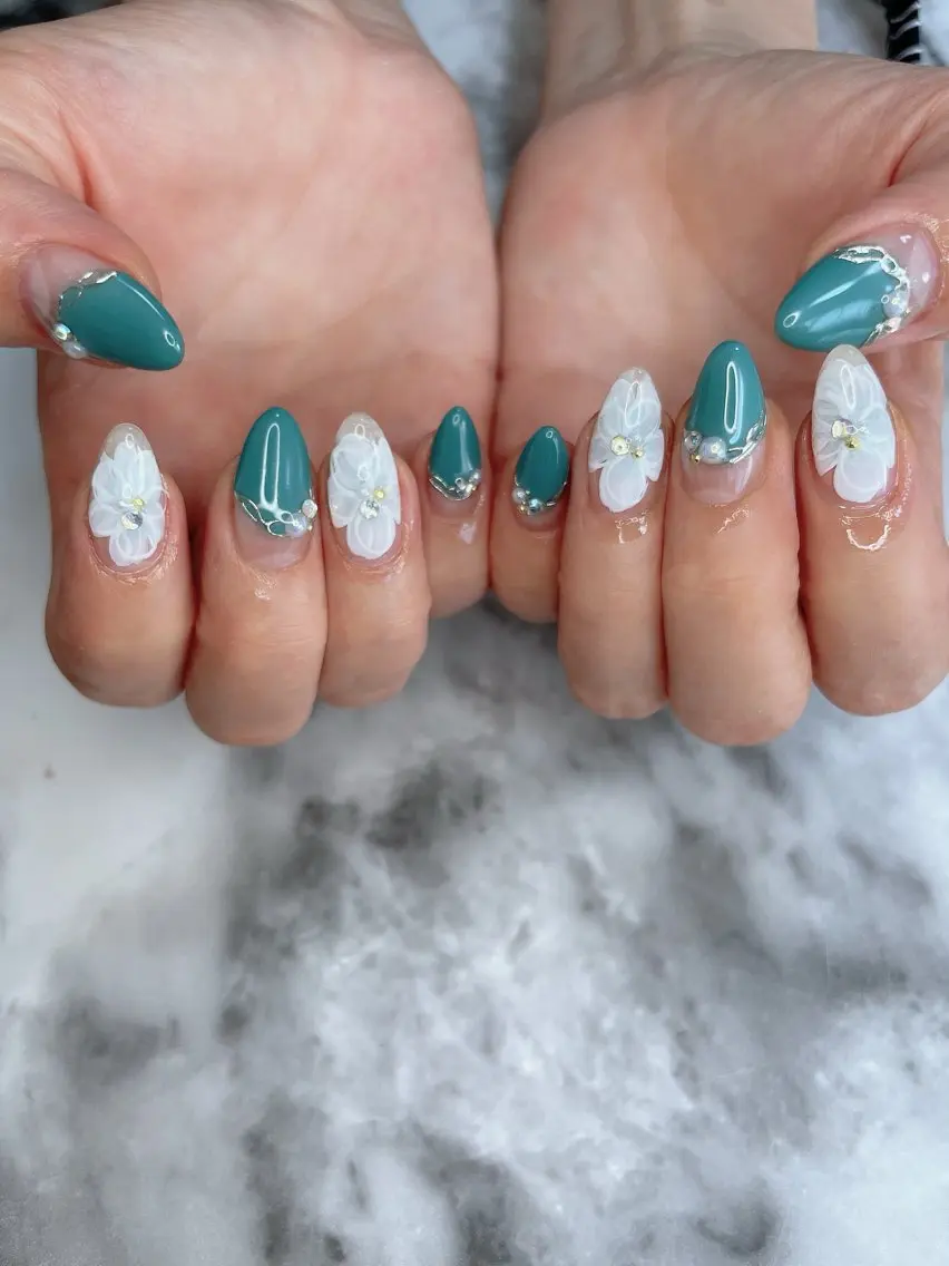 ネイル ハンドネイル Kayo 💅のネイルデザイン