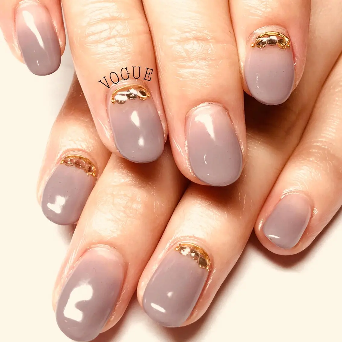 ネイル グラデーション ハンドネイル VOGUE ×SWANのネイルデザイン