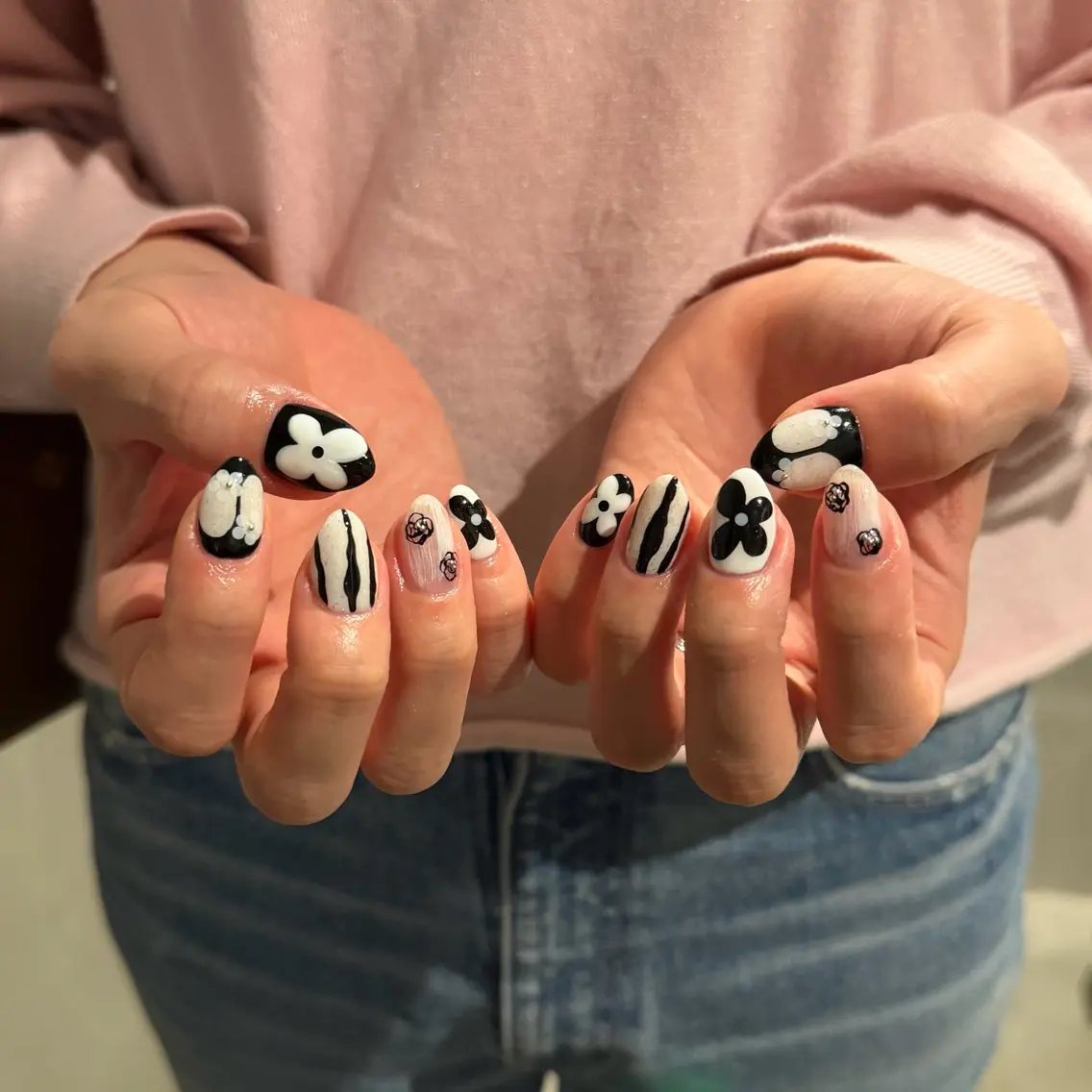 ネイル ハンドネイル ʀᴀɪ ɴᴜᴀɴᴄᴇのネイルデザイン