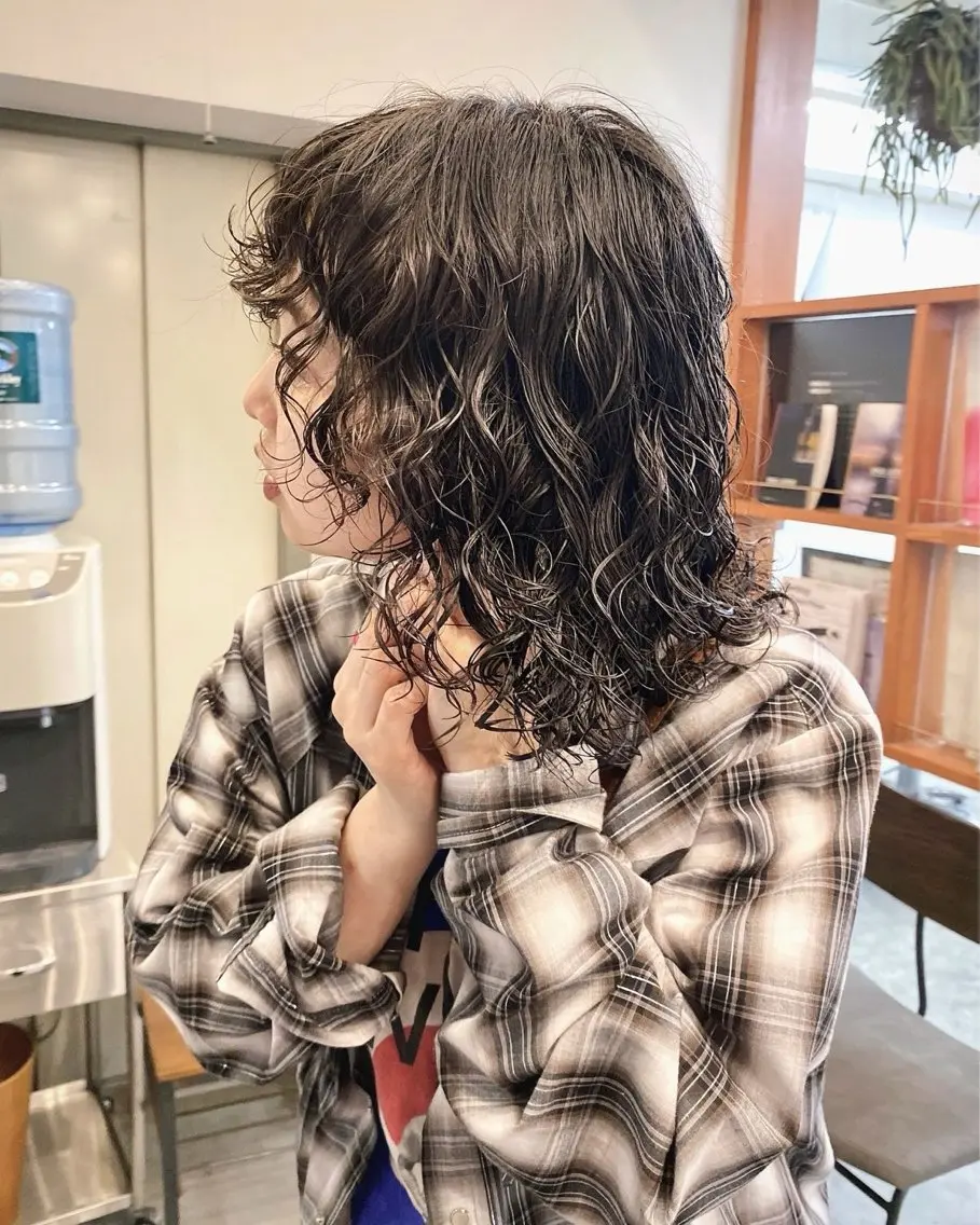 ミディアム パーマ ミディアムパーマ 宮嶋 蓮のヘアスタイル