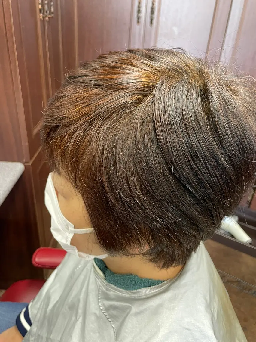 ショート カラー カット ヘアカラー トリートメント コゾノ ミキコのヘアスタイル