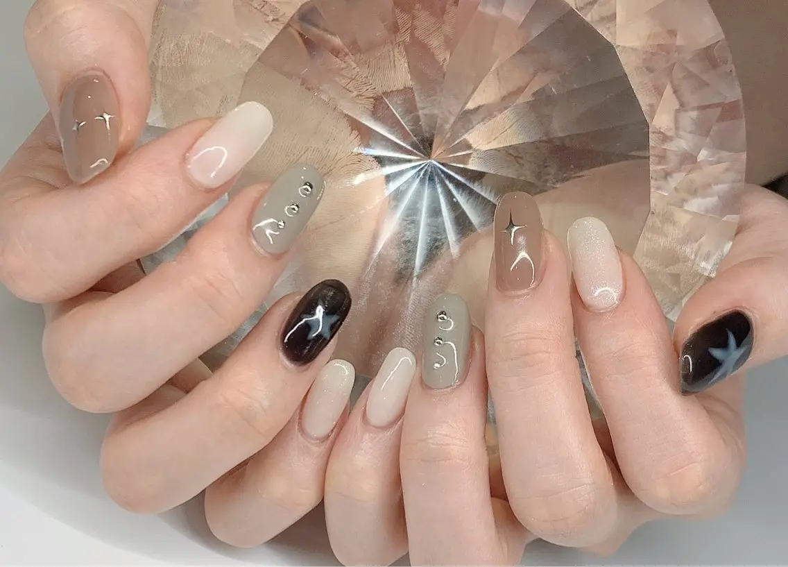 ネイル LoaChaton kaeのネイルデザイン