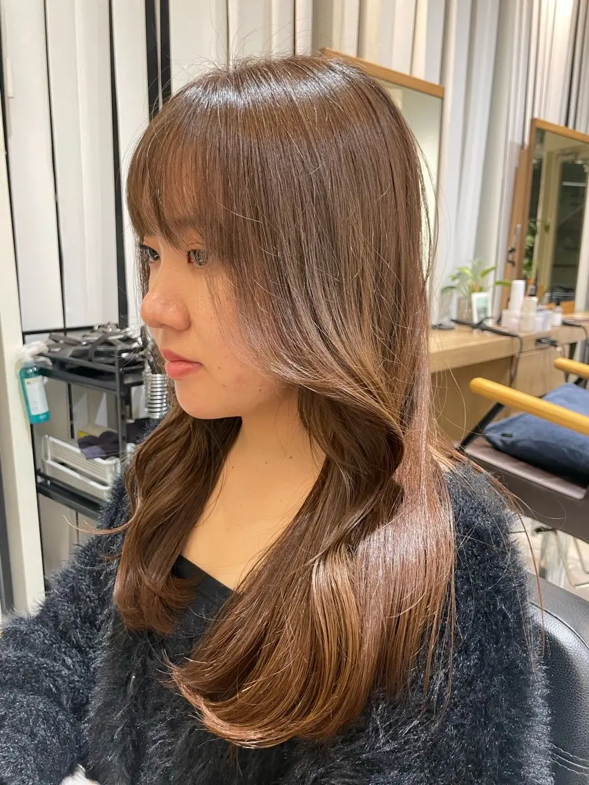 セミロング カラー パーマ 顔まわりレイヤー レイヤーカット トリートメント 一箭 恵梧/ロングヘアのヘアスタイル