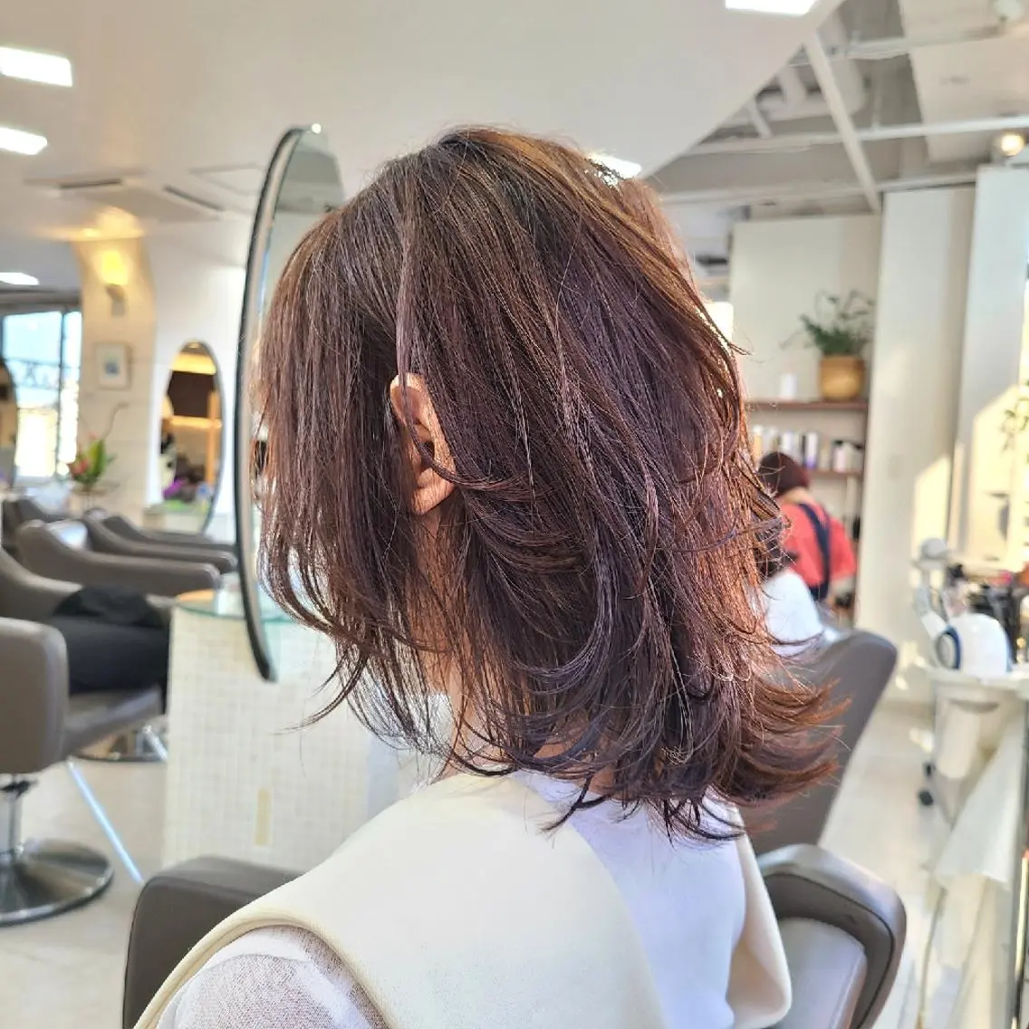 ミディアム カット ヘアカラー トリートメント 🎗️髪質改善・美髪 艶髪🥇小西邦生のヘアスタイル