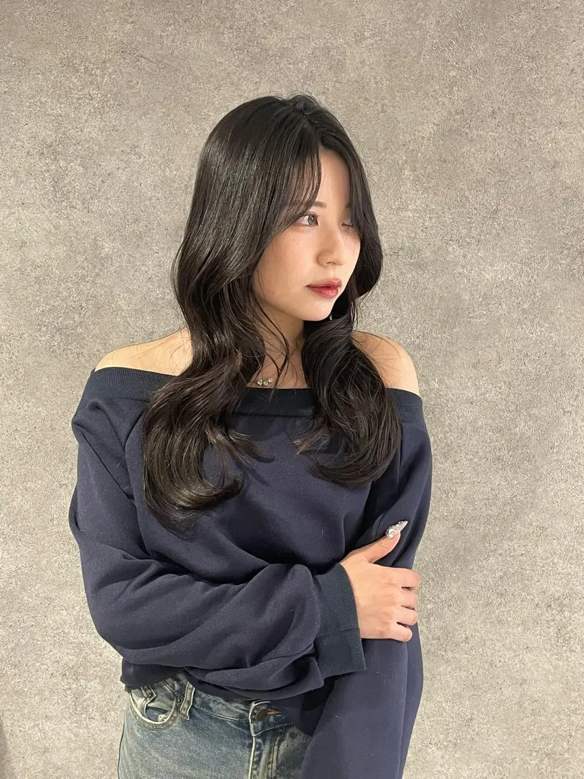 ロング ロングレイヤー 韓国風ヘア レイヤーカット ロング ウルフカット カット ヘアカラー トリートメント 髪質改善縮毛矯正 ◽️河野泰貴のヘアスタイル