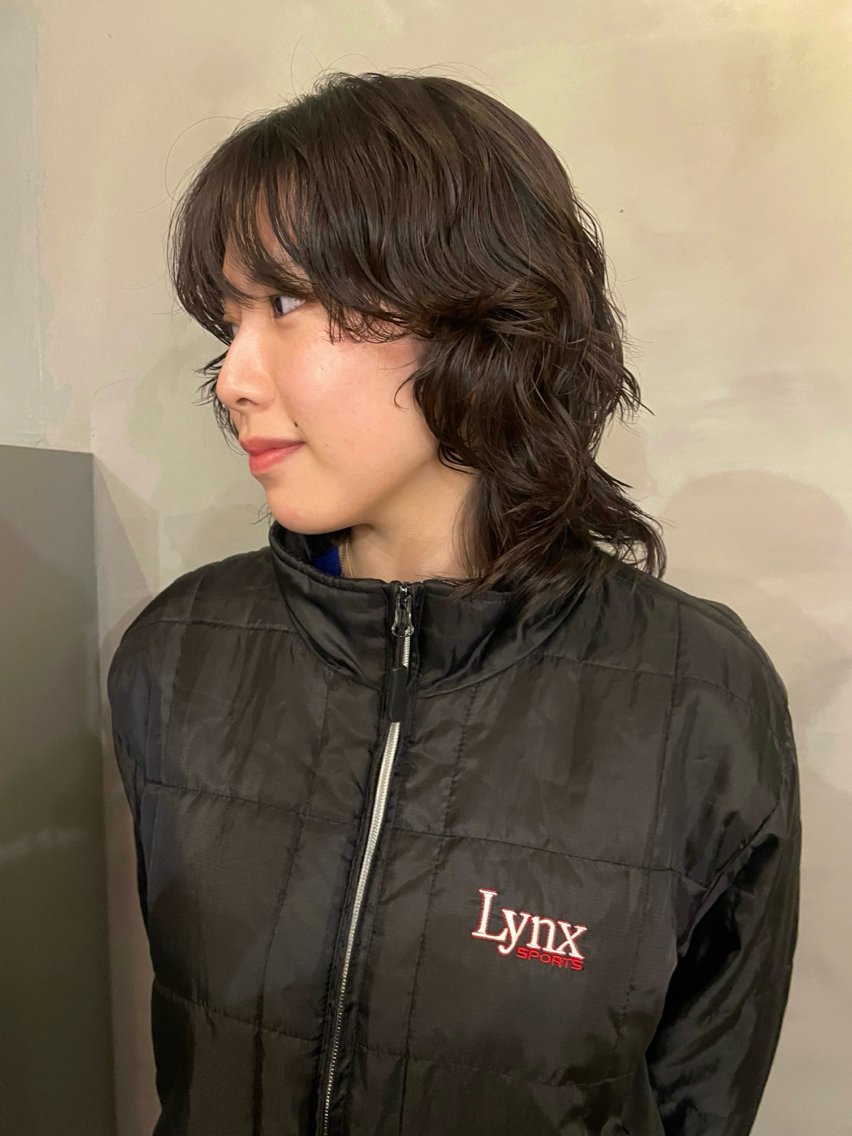 ミディアム パーマ ミディアムパーマ レイヤーカット ナガシマ マイのヘアスタイル
