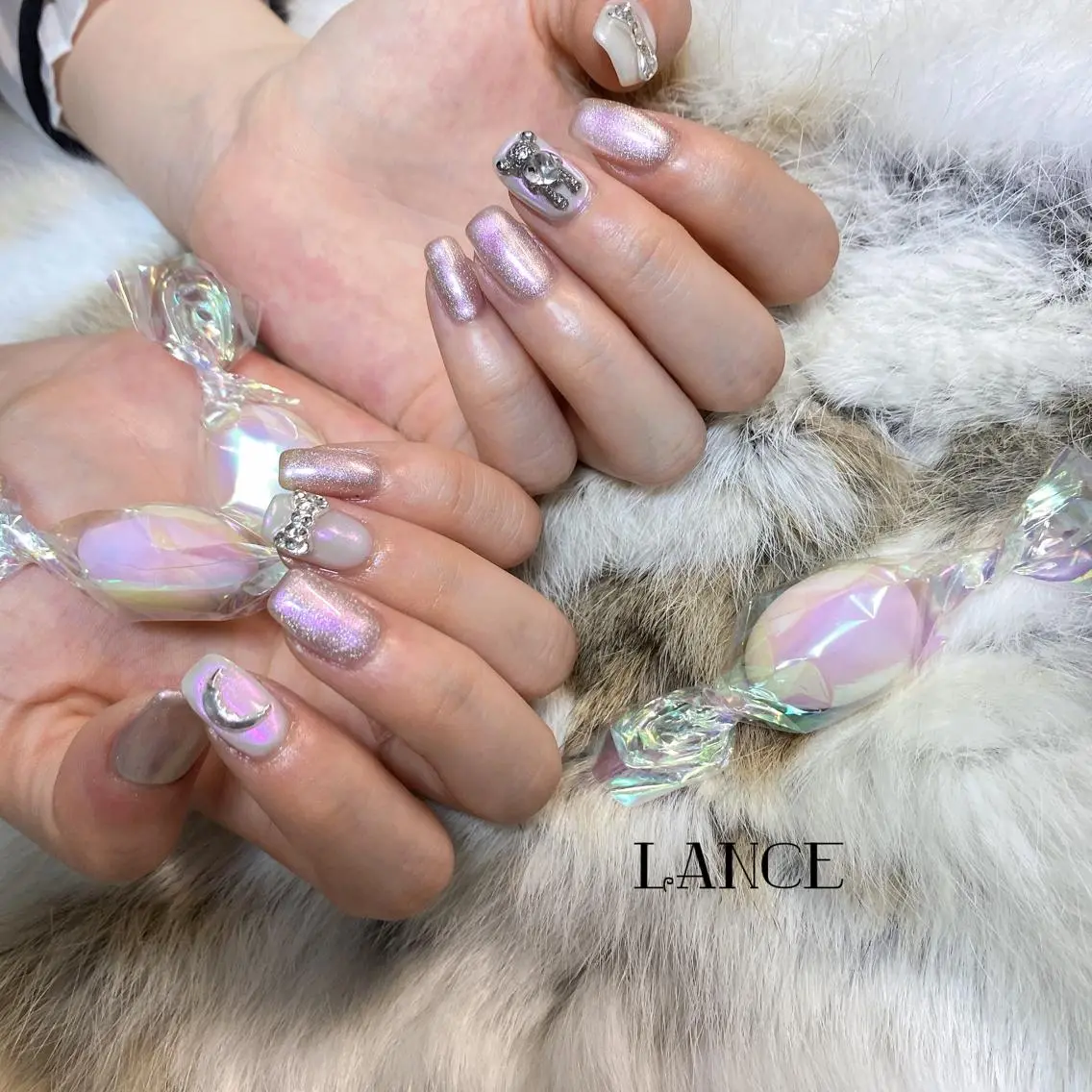 ミディアム ネイル オーロラネイル フットネイル フレンチネイル ミラーネイル ニュアンスネイル Lance nailのネイルデザイン