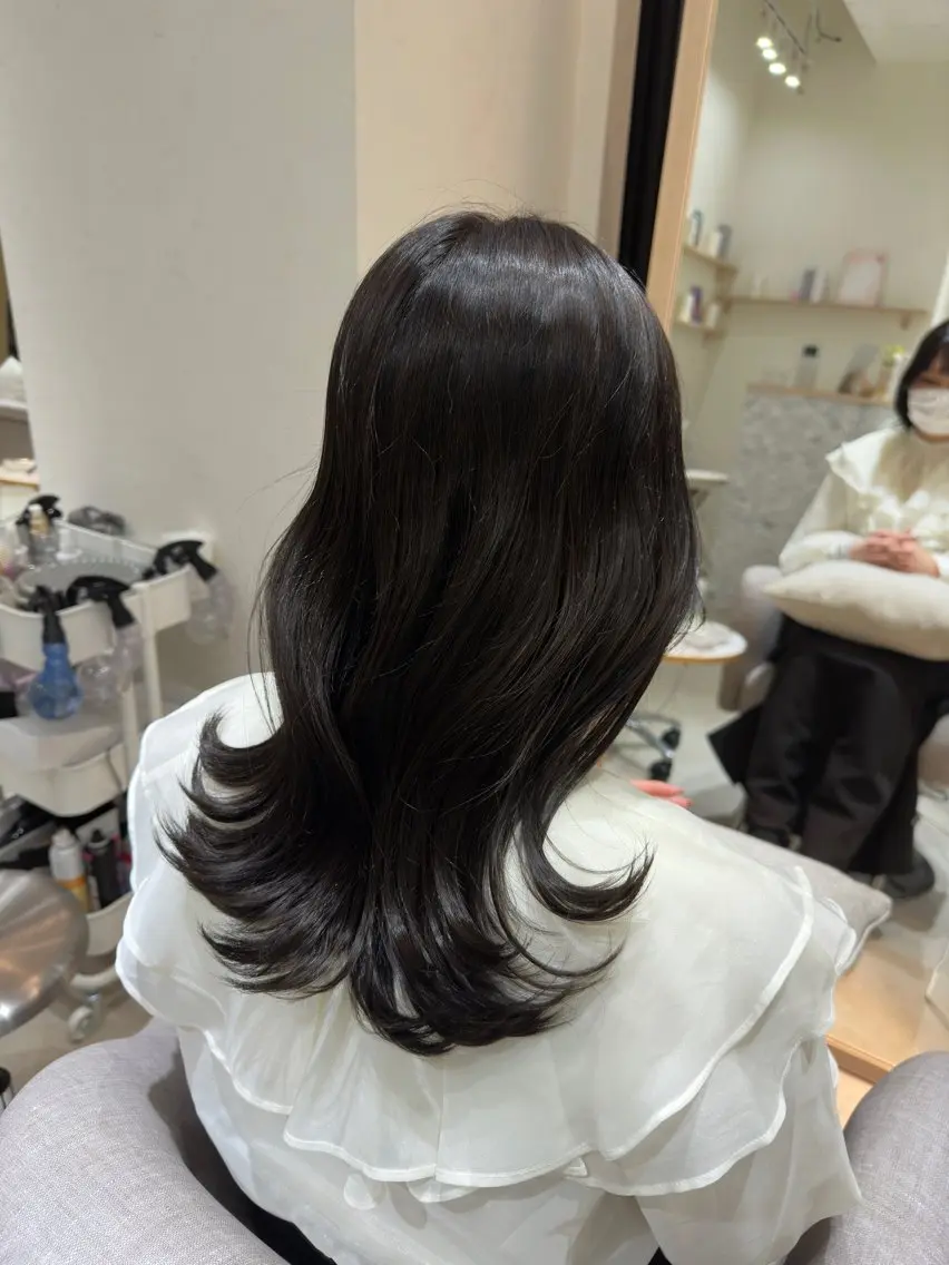 セミロング レイヤーカット ローレイヤー カットモデル募集 ミネのヘアスタイル