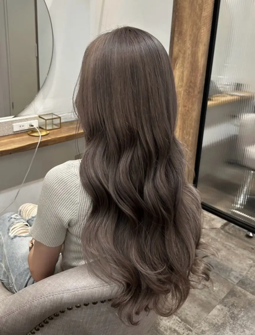 ロング ヘアカラー トリートメント Ami アミのヘアスタイル