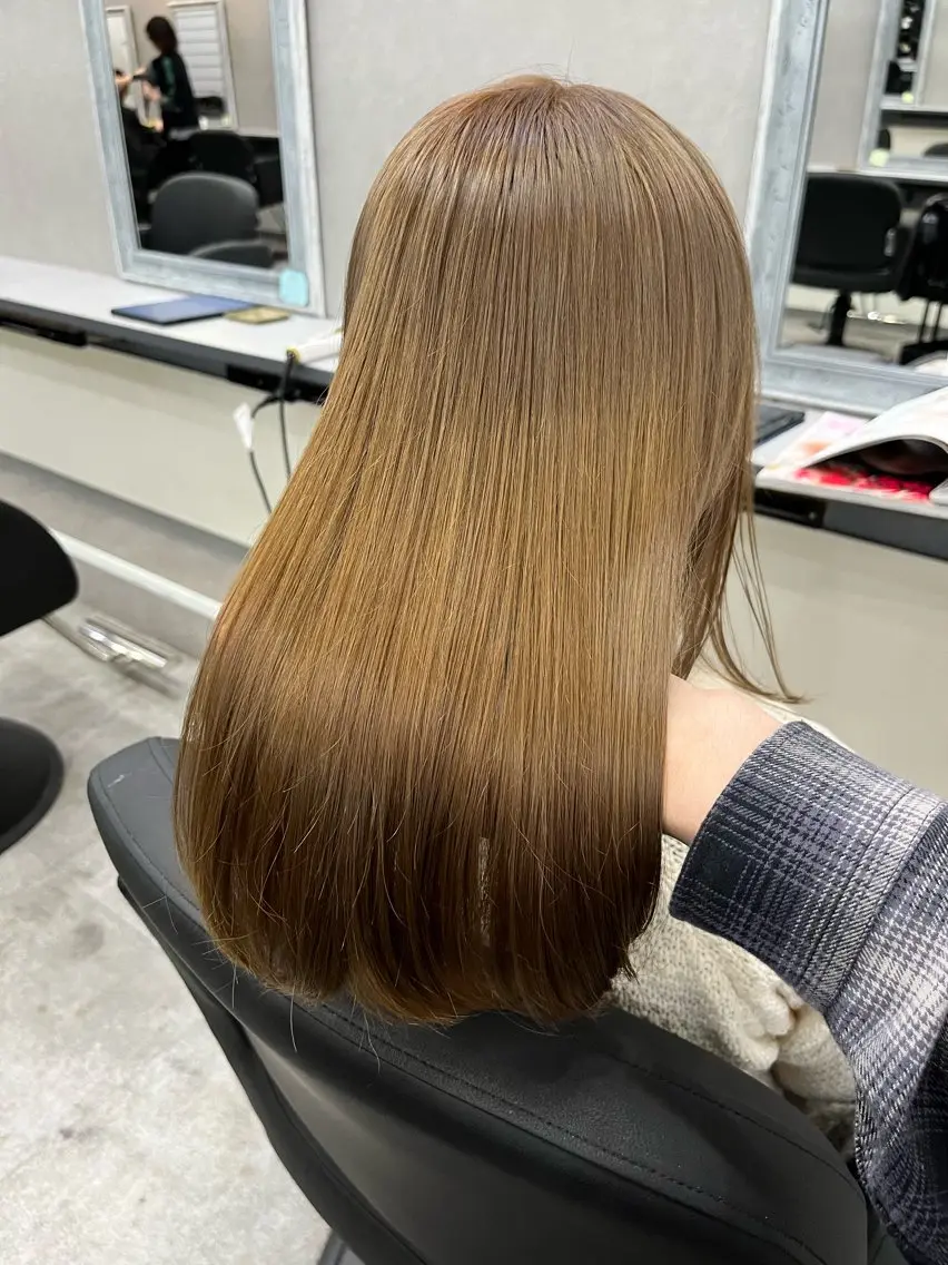 ミディアム カラー ヘアカラー トリートメント ブリーチ有無Wカラー メンズパーマ大成のヘアスタイル