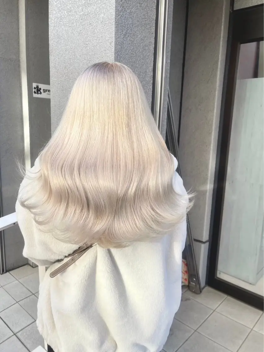 カラー ハイトーン/ゆるふわ 🧚𖥔ׁTOMO♡のヘアスタイル