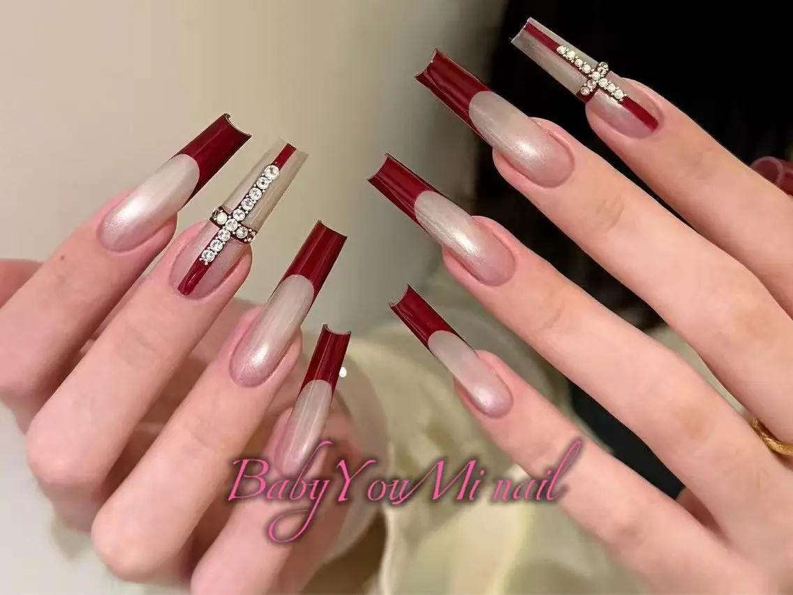 ネイル オーロラネイル 成人式 フットネイル フレンチネイル ジェルネイル ハンドネイル BabyYouMi nailのネイルデザイン