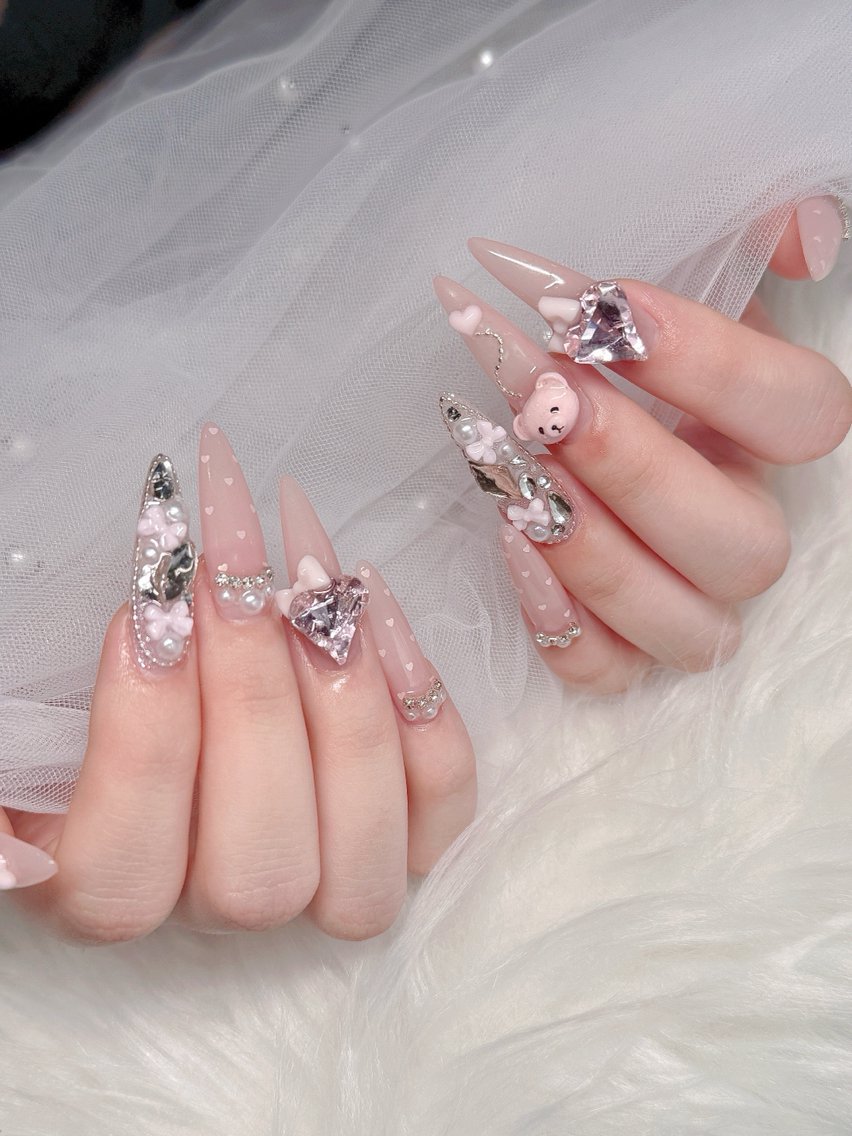ネイル ハンドネイル ユユ🫧Nail Studioのネイルデザイン