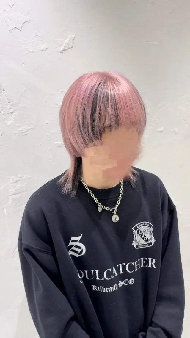 カラー 竹川 りょうのヘアスタイル