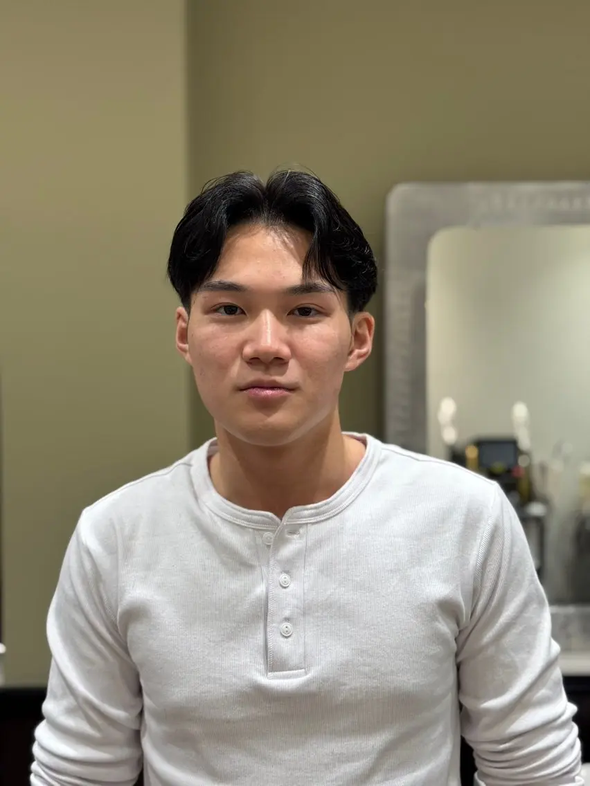 ミディアム メンズ センターパート カット メンズカット✂️/ パーマ🌀/金敷幸作のヘアスタイル