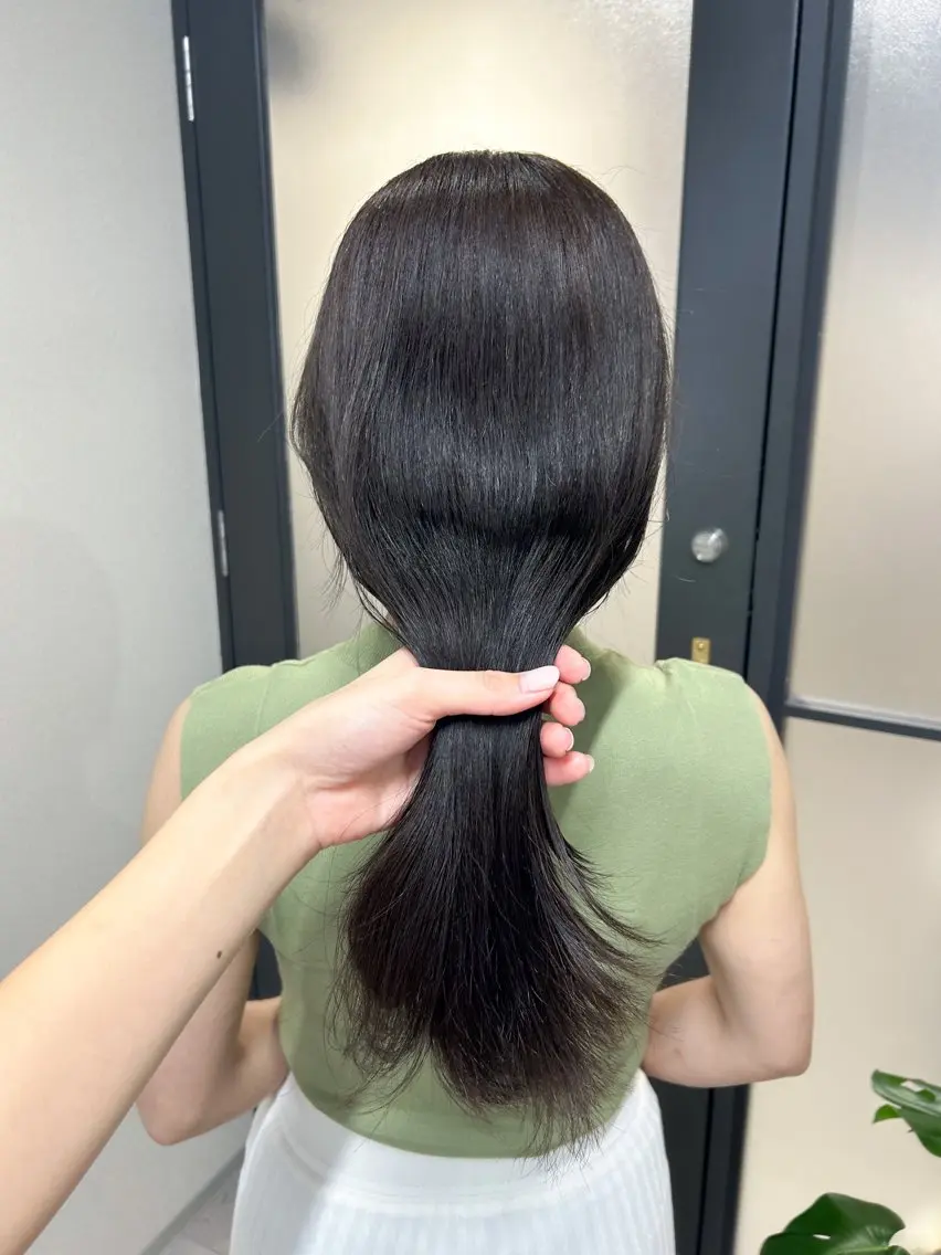 ロング カラー AKO .のヘアスタイル