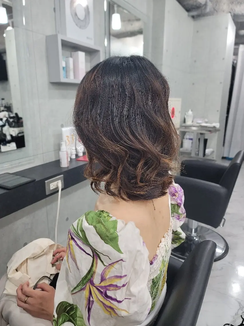 セミロング カラー ヘアアレンジ ❇️安達 優心❇️ レイヤー/艶髪特化のヘアスタイル