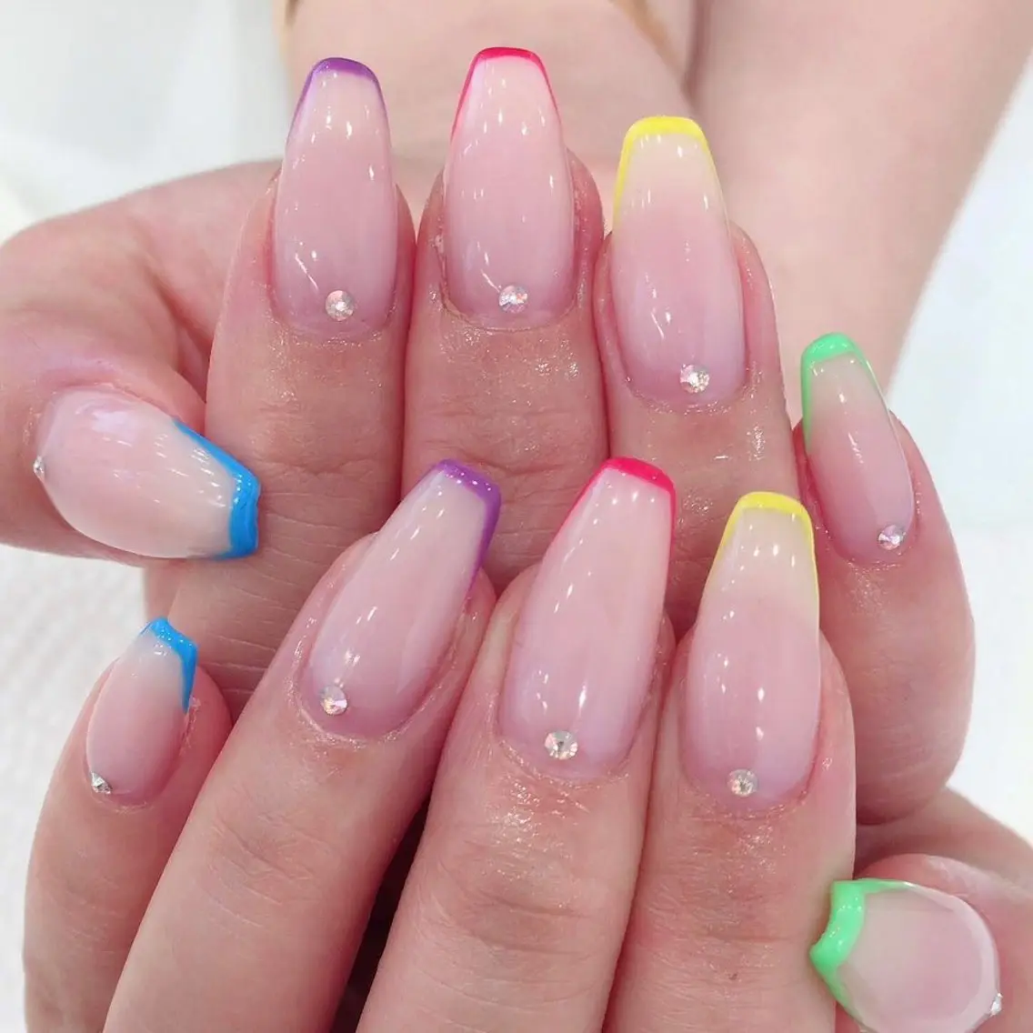 ネイル フレンチネイル オフィスネイル Merci momoのネイルデザイン