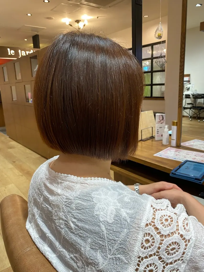 ミディアム カラー ブラウンカラー オレンジ オレンジブラウン ボブ 暖色系カラー まおのヘアスタイル
