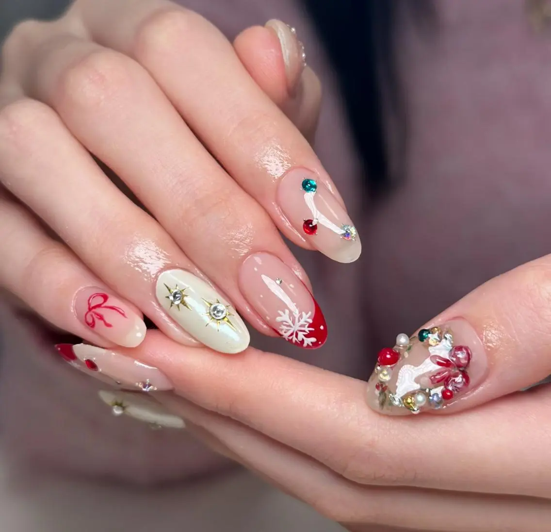 ネイル ハンドネイル 🎀 Ayaka_nailのネイルデザイン