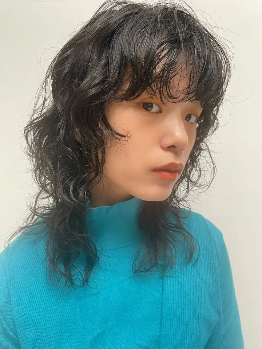 セミロング パーマ セミロングパーマ レイヤーカット ウルフカット カット パーマ トリートメント 似合わせ特化❤️ カット/パーマ/梅田のヘアスタイル