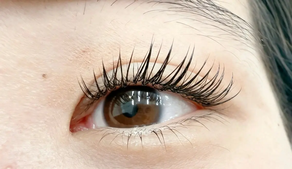 マツエク・マツパ VELISSE EYELASHのマツエク・マツパデザイン