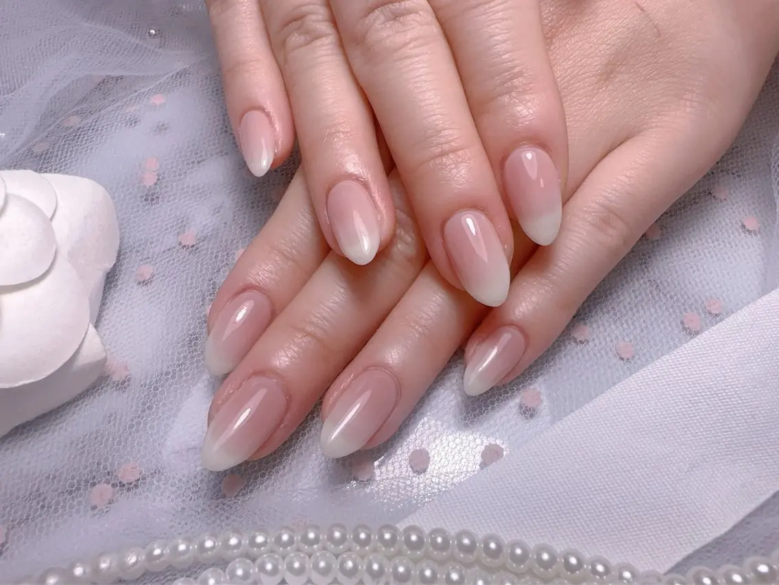 ネイル オーロラネイル フットネイル 韓国ネイル ラメ(グリッター) ラメグラデーション ハンドネイル Belle nail salon 新小岩のネイルデザイン