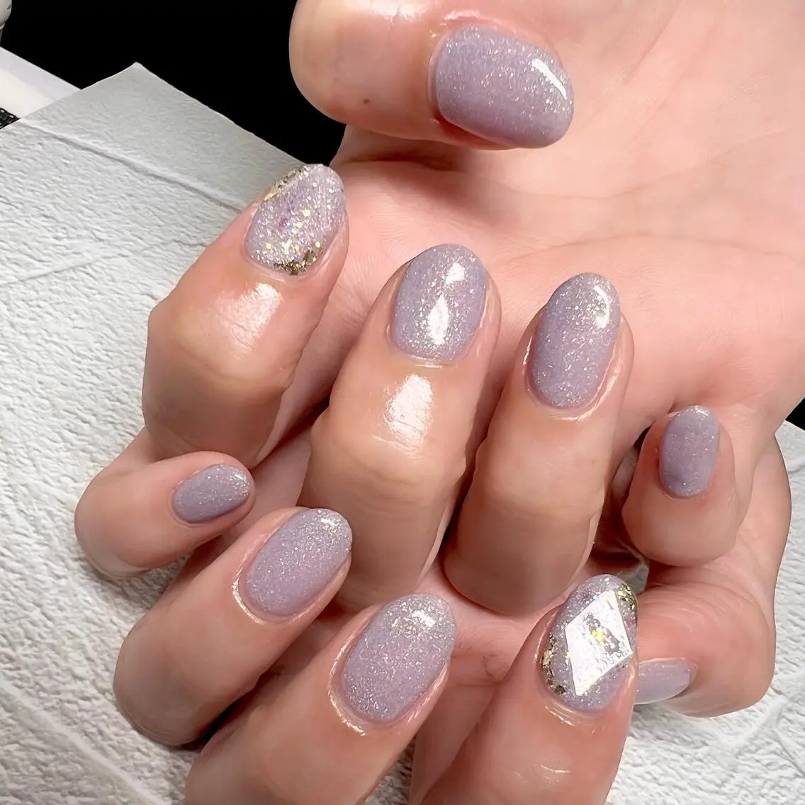 【hand】宝石ネイルの写真