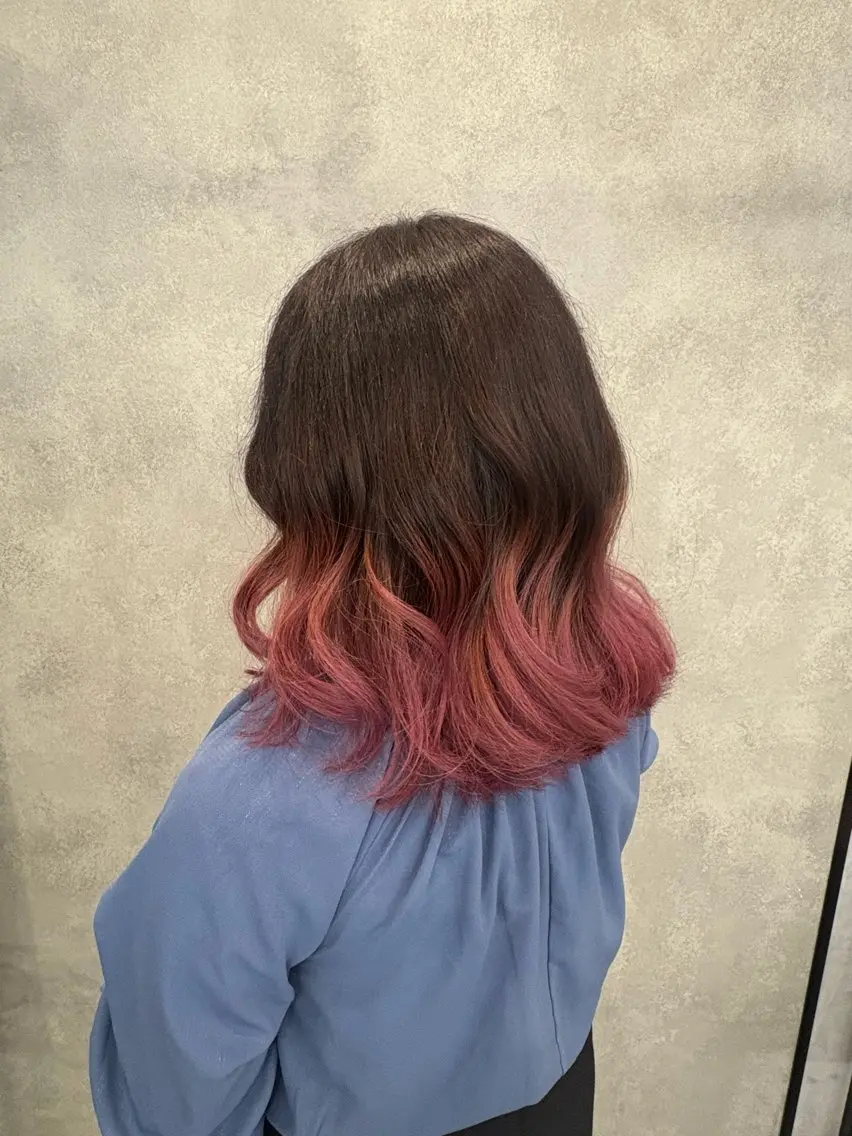 ミディアム カラー ブリーチ ブラウンカラー ピンクカラー カット ヘアカラー 樋口 江理香のヘアスタイル