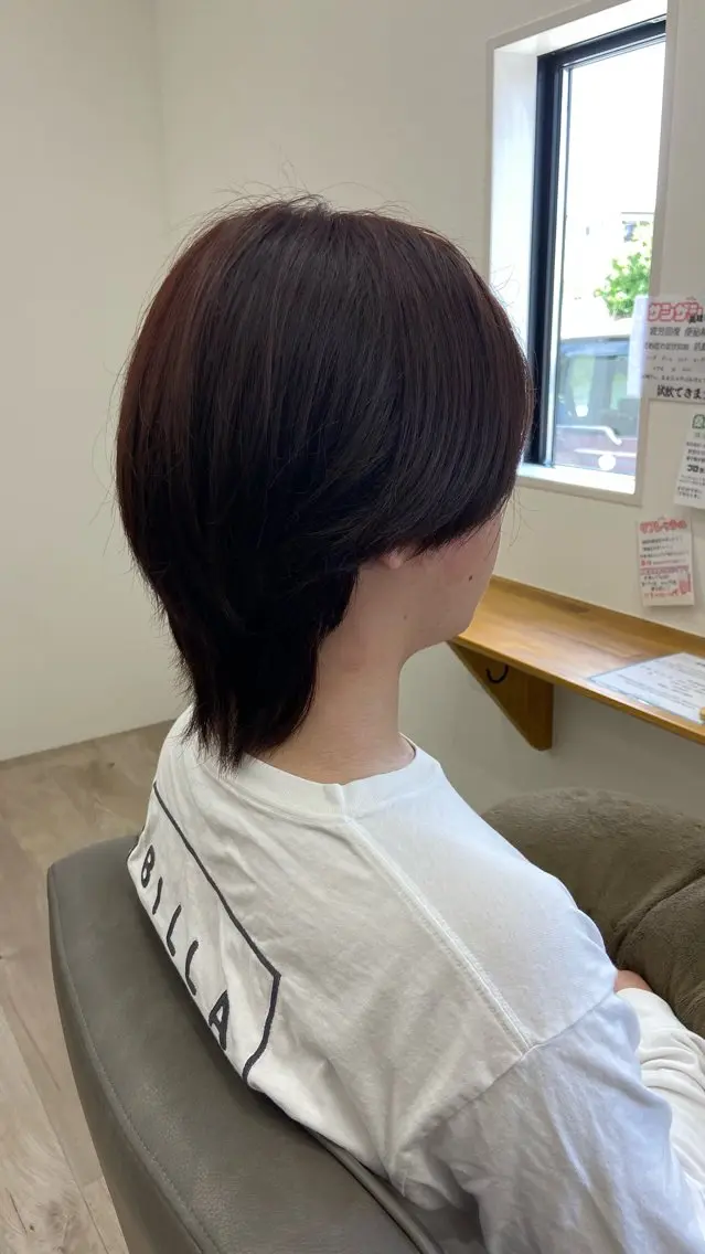 ショート カラー メンズ ブラウンカラー レッドカラー レッドブラウン ヘアカラー ルプラボウ 沖  大雅のヘアスタイル