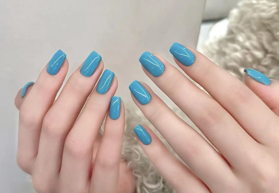 ネイル ジェルネイル オフィスネイル ワンカラーネイル ショートネイル シンプルネイル 🌷Hana 🌷のネイルデザイン