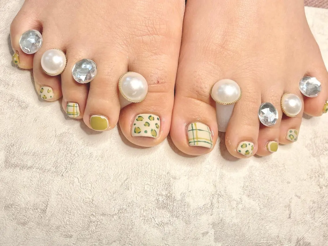 ネイル フットネイル Puty Nailのネイルデザイン