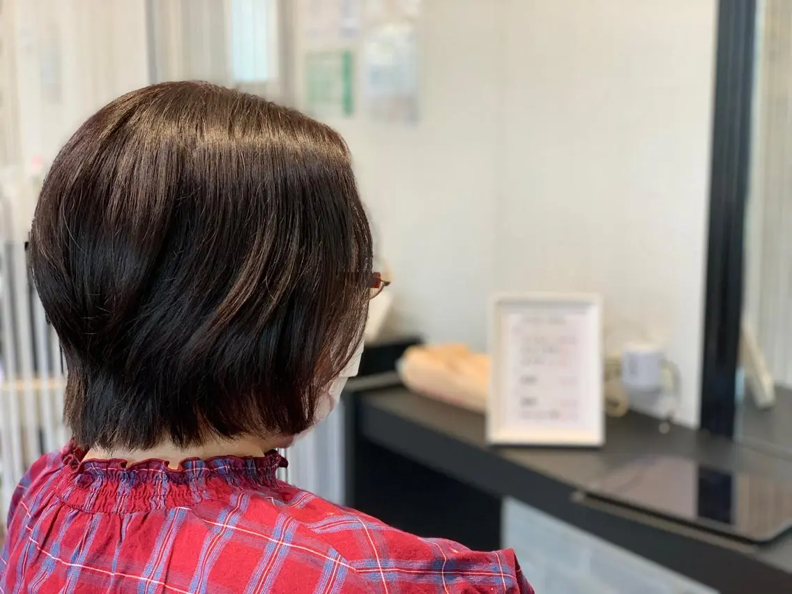 ショート カット ヘアカラー 川村 綾のヘアスタイル