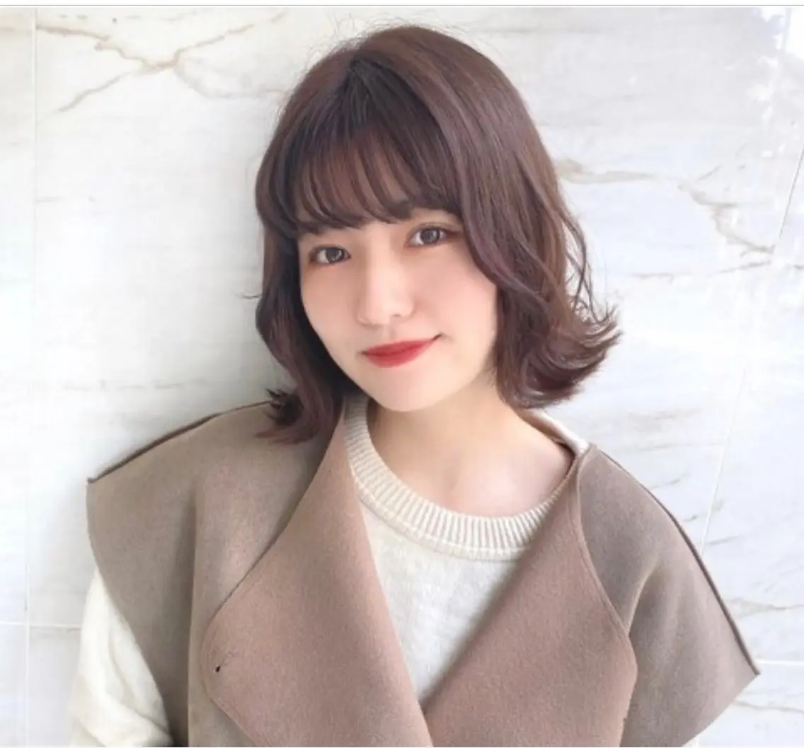 ミディアム 梶 久菜乃のヘアスタイル