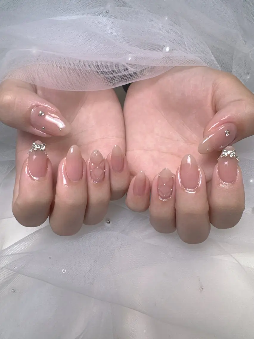 ネイル チークネイル ジェルネイル キラキラネイル マグネットネイル パラジェル ハンドネイル Queeens nailのネイルデザイン