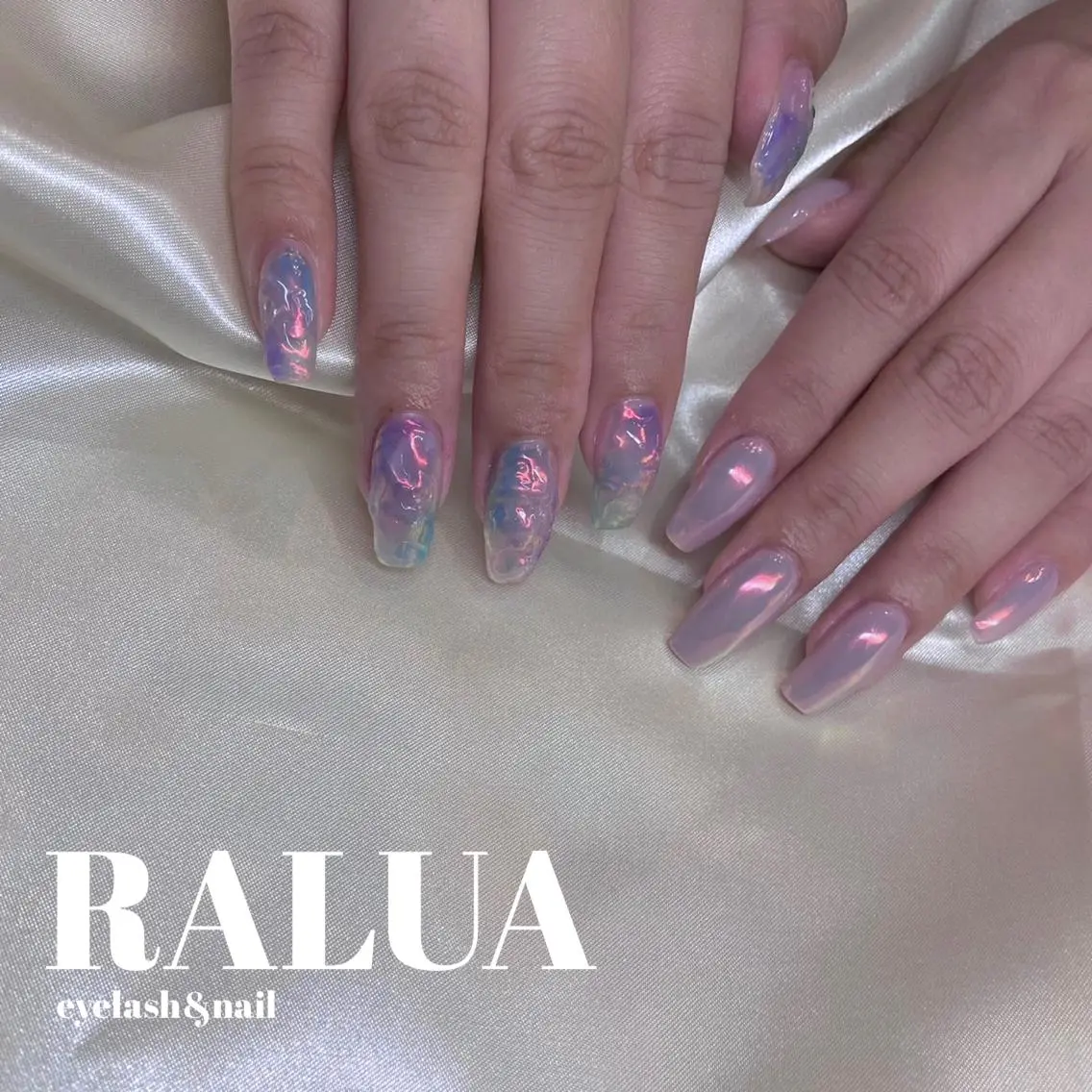 ネイル RALUA shiori🐰のネイルデザイン