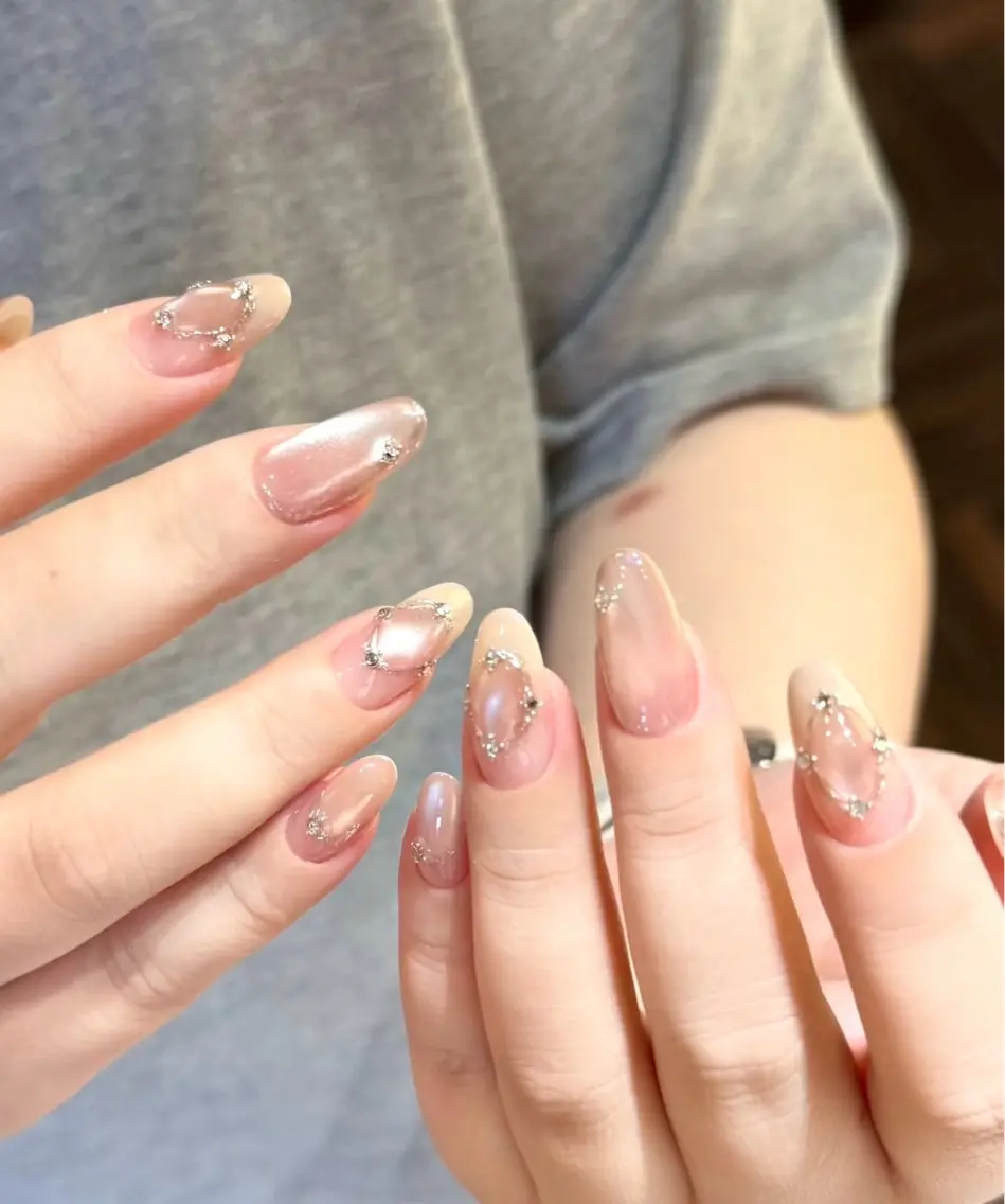 ネイル アートネイル フレンチネイル マグネットネイル ミラーネイル オフィスネイル ハンドネイル Blossom nail_研修のネイルデザイン