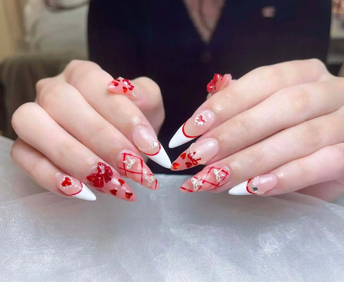 ネイル アートネイル ジェルネイル マグネットネイル ハンドネイル Nie Nail Shinokuboのネイルデザイン