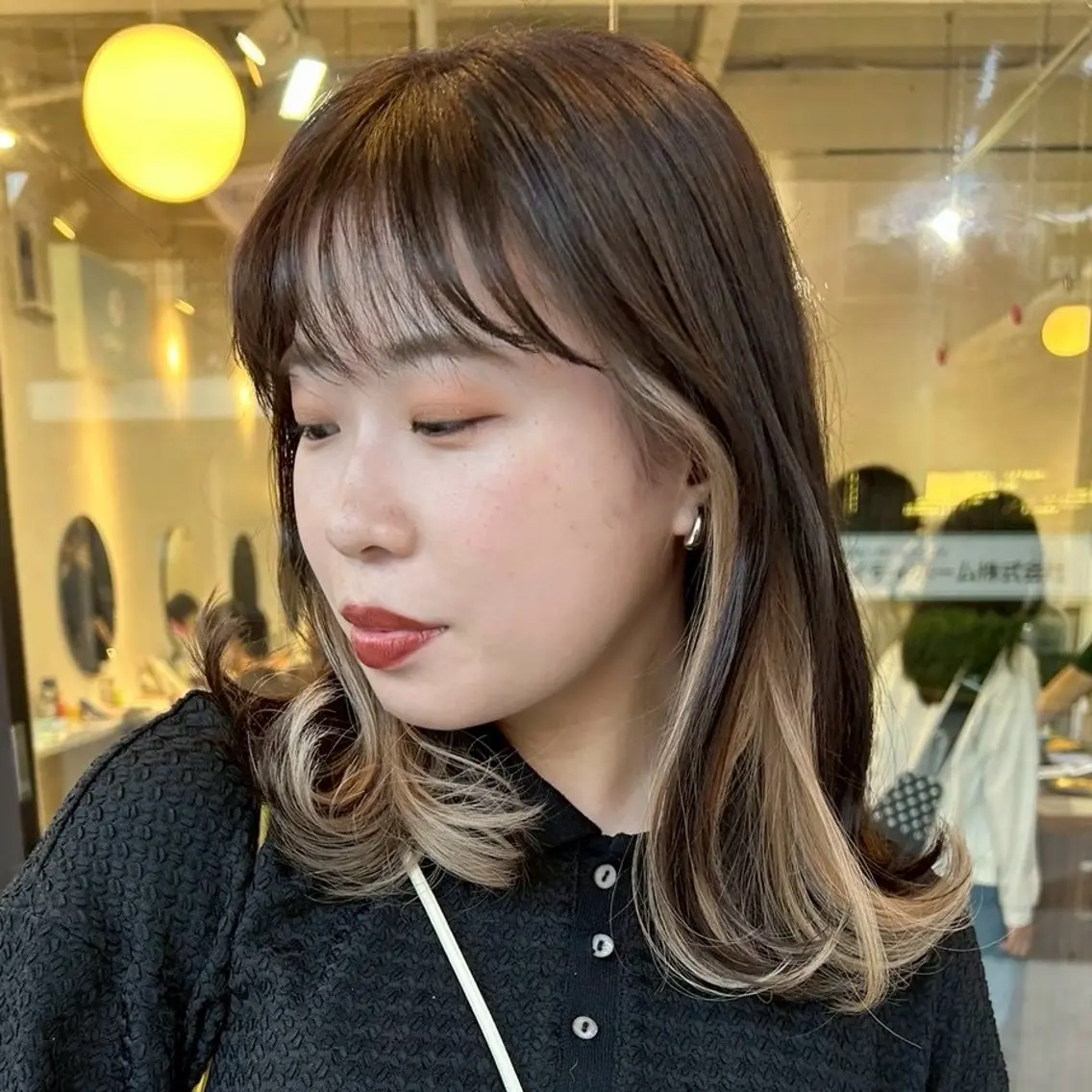 カラー LUCK モミジのヘアスタイル