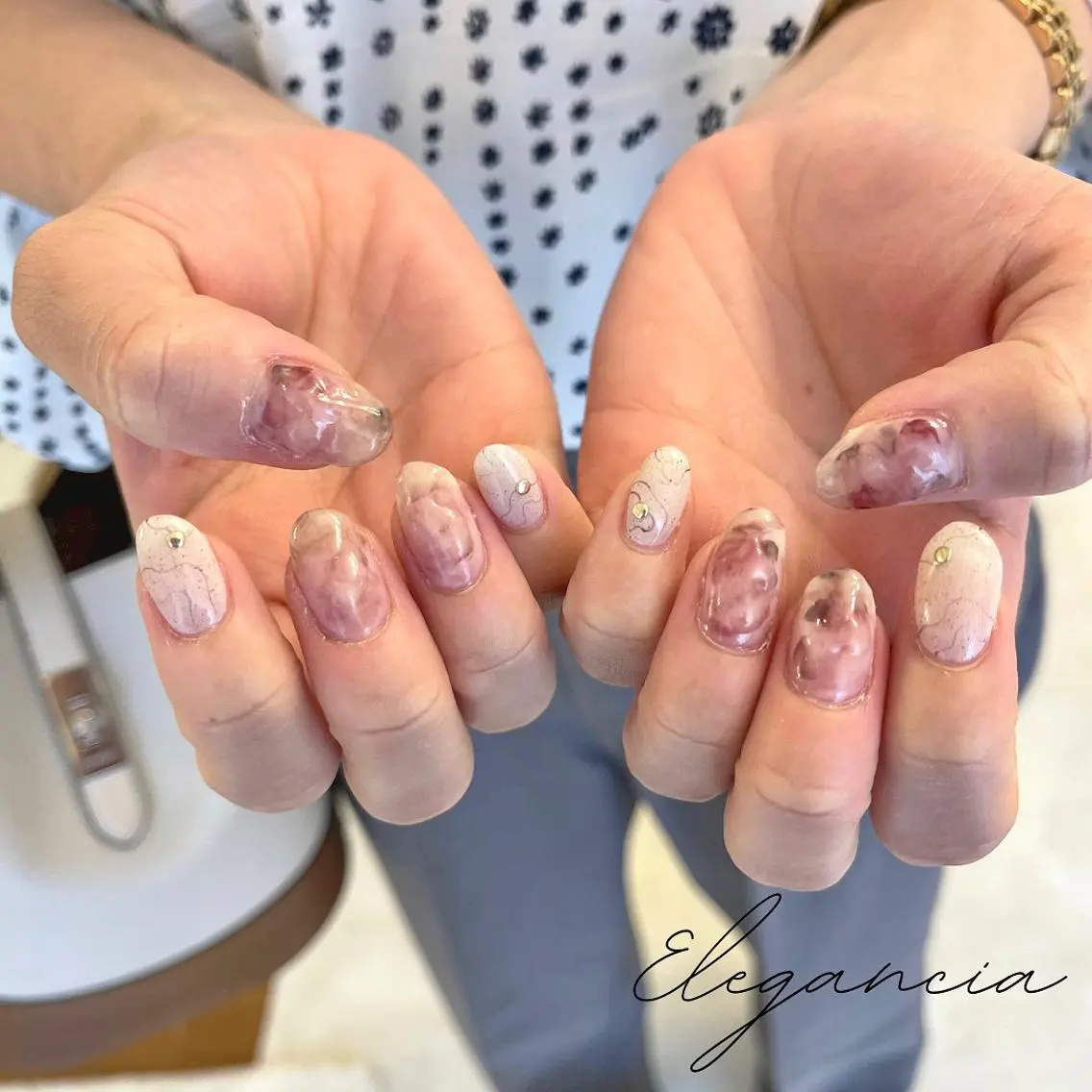 カラー ネイル ハンドネイル Elegancia. Hiromiのネイルデザイン
