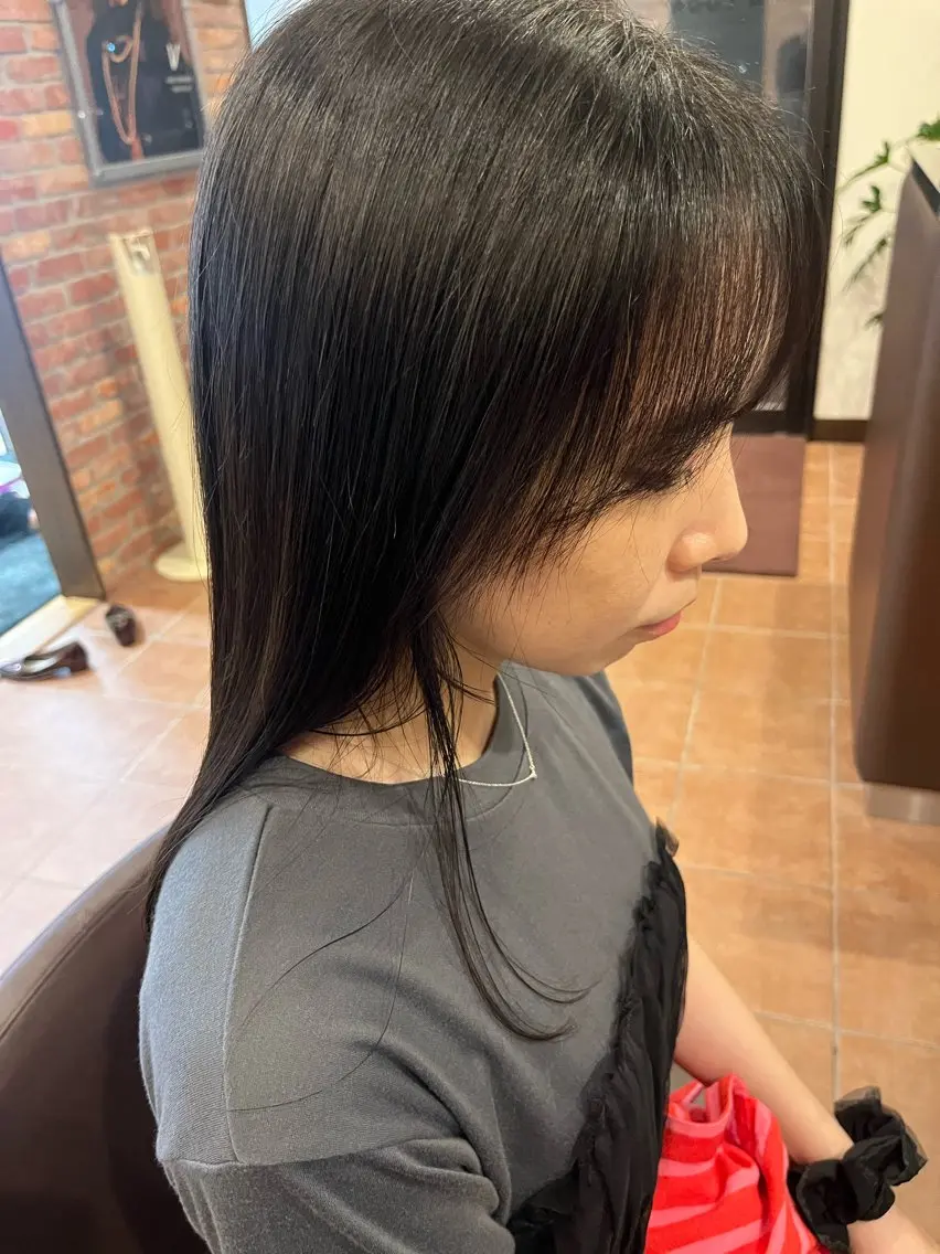 ロング 顔周りカット 水野 真伽のヘアスタイル