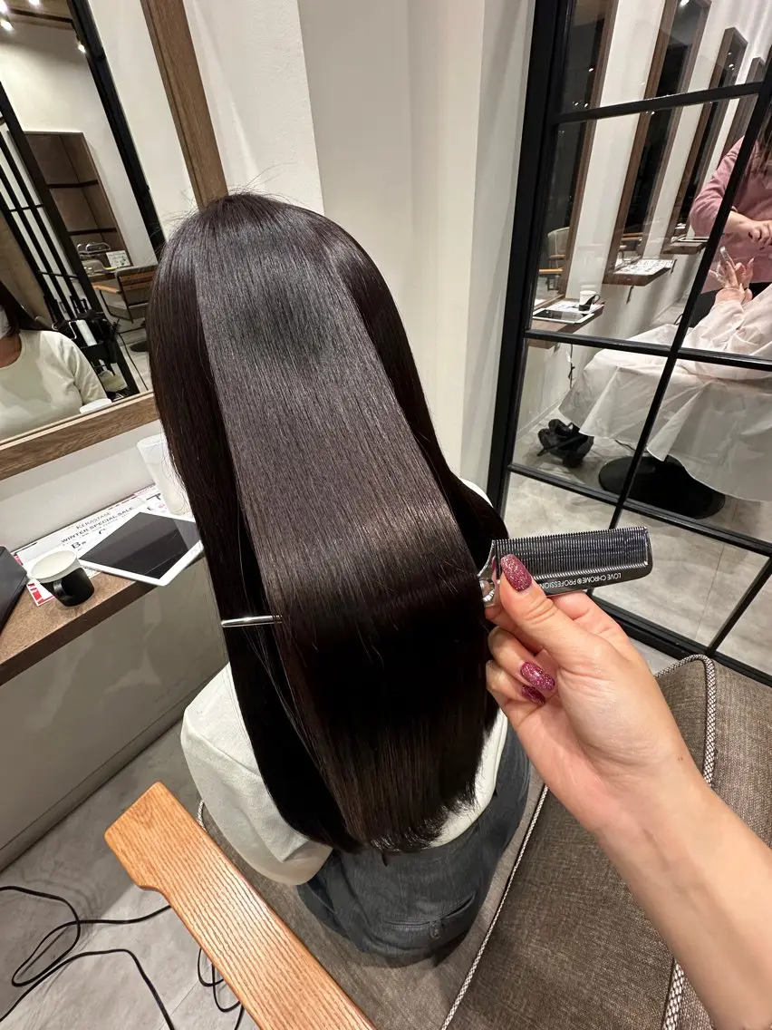 ロング カラー パーマ カット ヘアカラー 縮毛矯正 トリートメント 💙美髪救世主💙 関華蓮のヘアスタイル