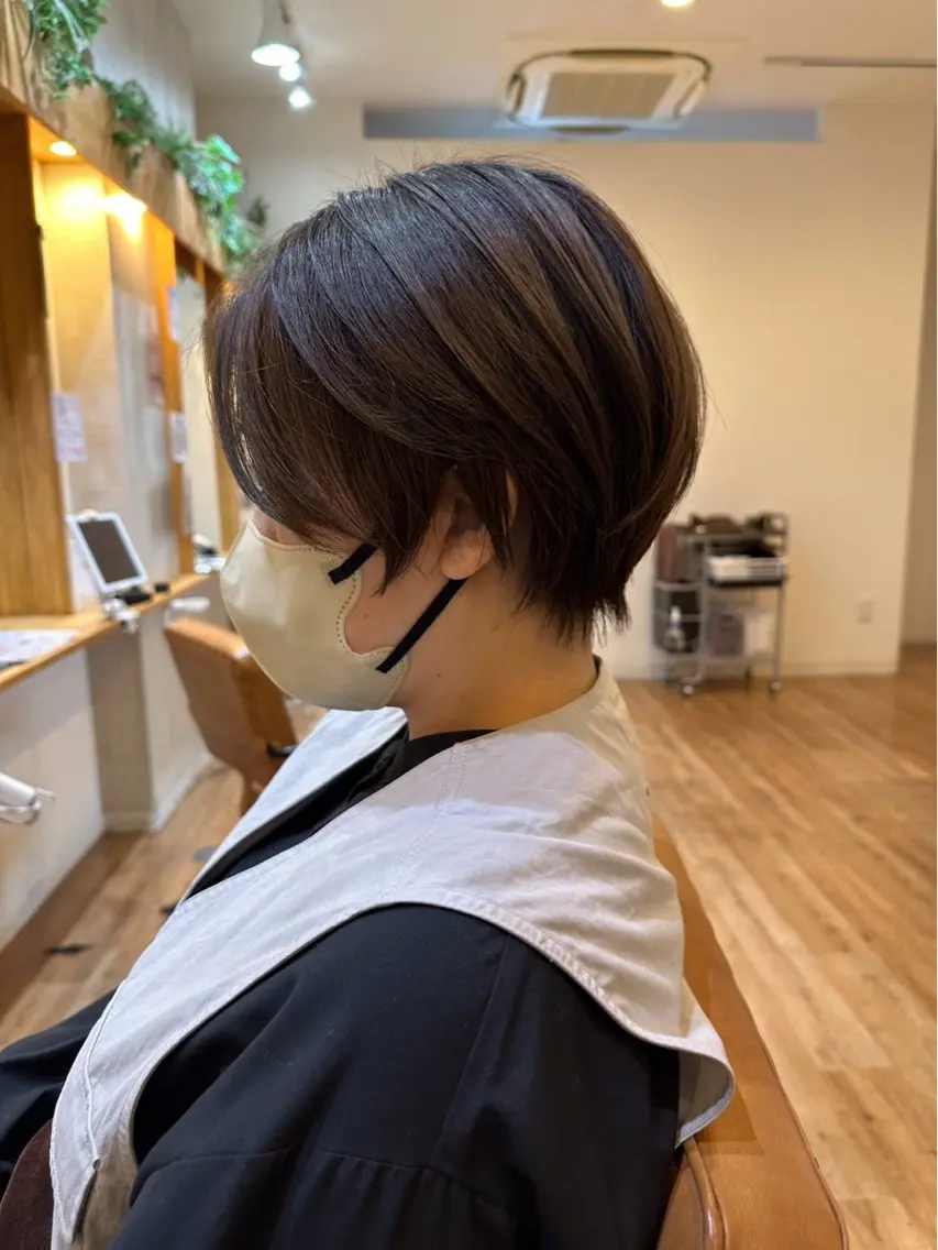ショート やぶかみ りんのヘアスタイル